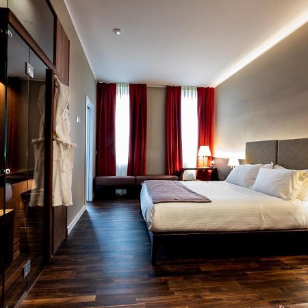 10 Keys Milano Hotell Exteriör bild