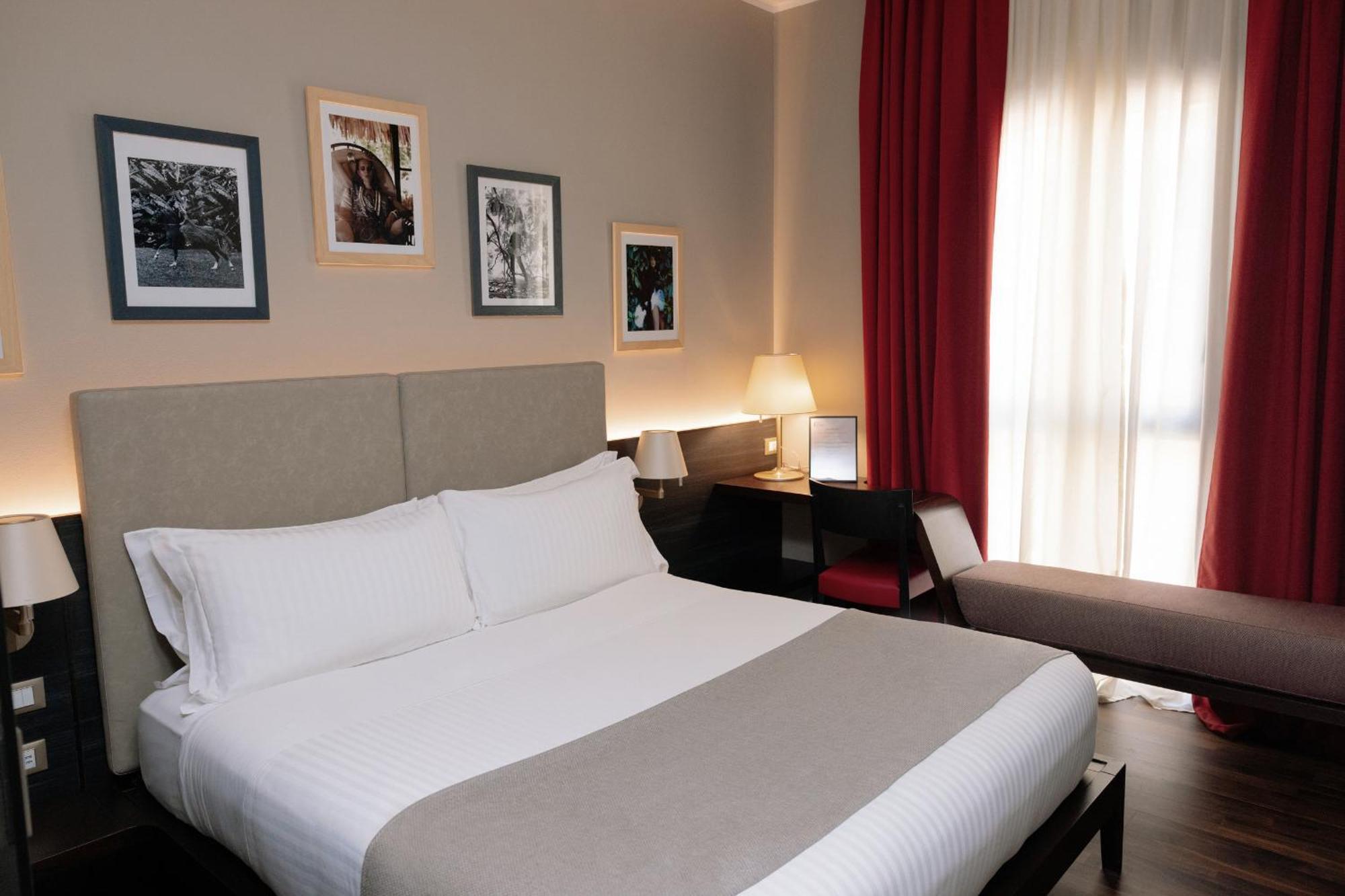 10 Keys Milano Hotell Exteriör bild